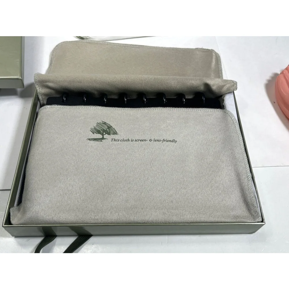 Levenger Circa‎ Cordova Leather Foldover Notebook Junior Size New In Box